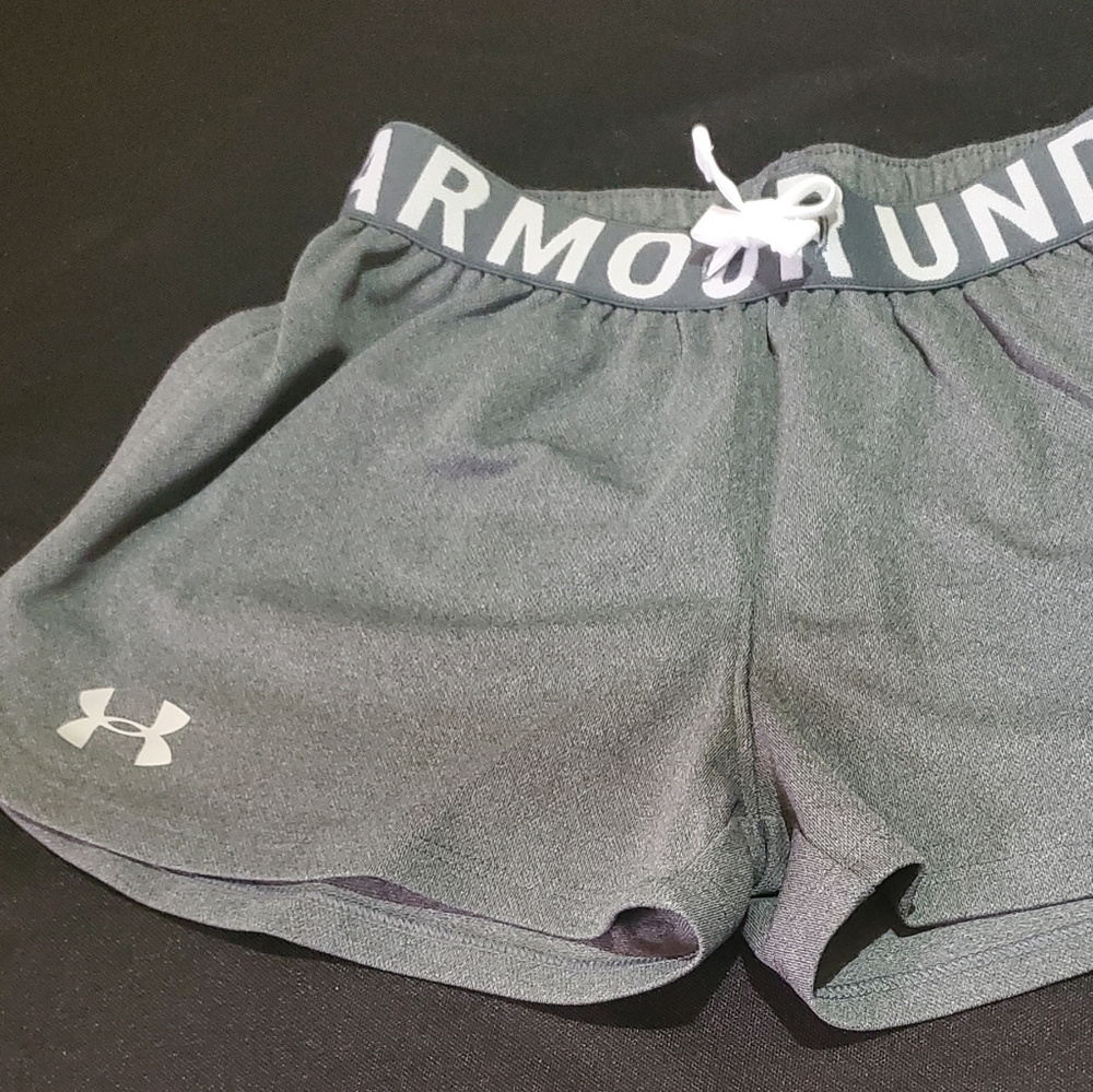 Girl's Under Armour Shorts